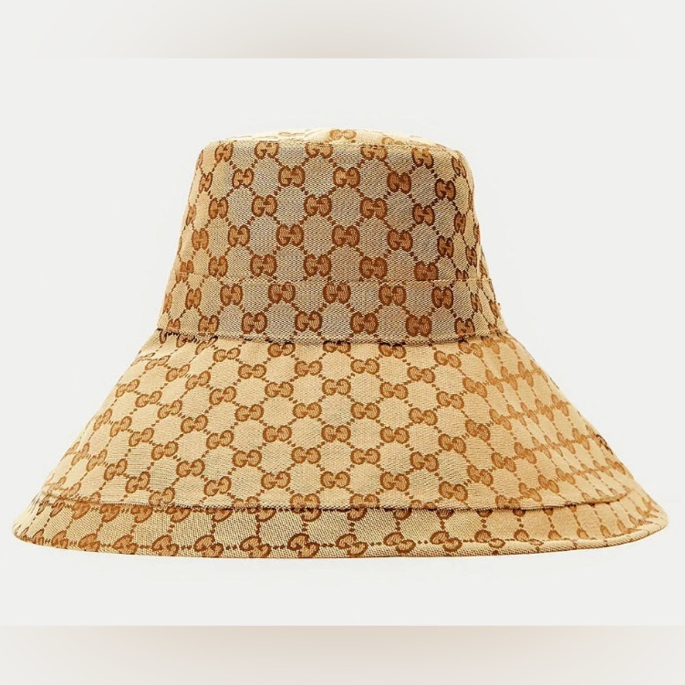 Wide Large Brim Jacquard Monogram Bucket Hat
Beige Canvas Sun Coverage Design - Picture 13 of 16